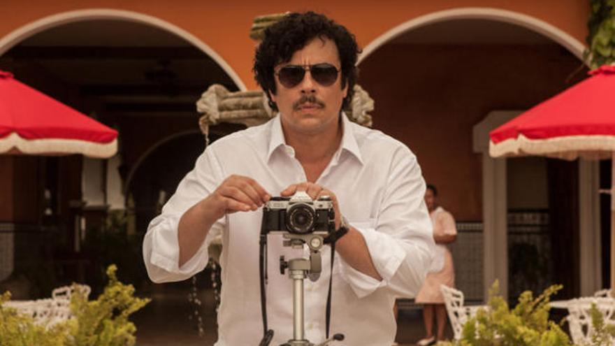 Benicio del Toro como Pablo Escobar en &#039;Paradise Lost&#039;.