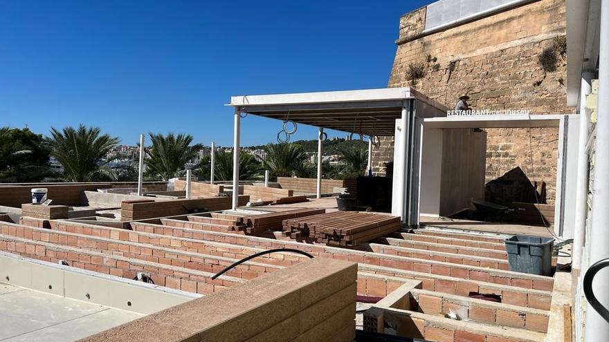 ARCA critica la &quot;invasiva&quot; terraza que se está construyendo en el Baluard para un negocio de restauración