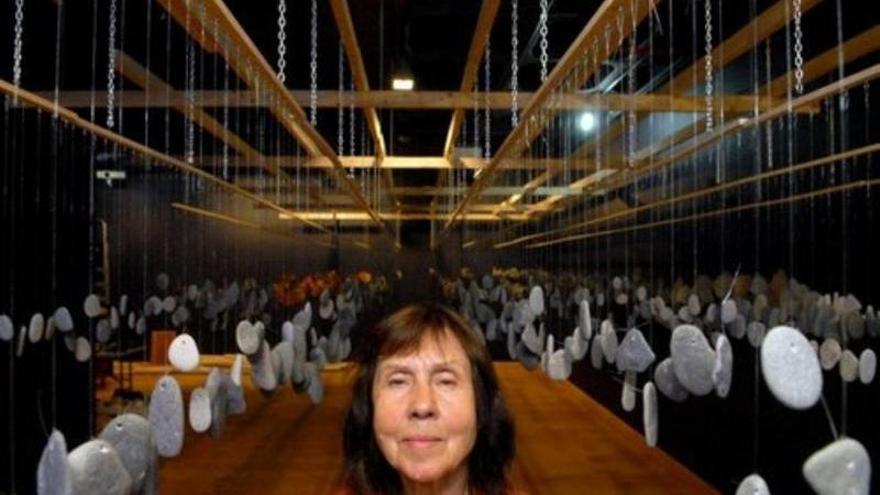 HILDEGARD HAHN ARTISTA