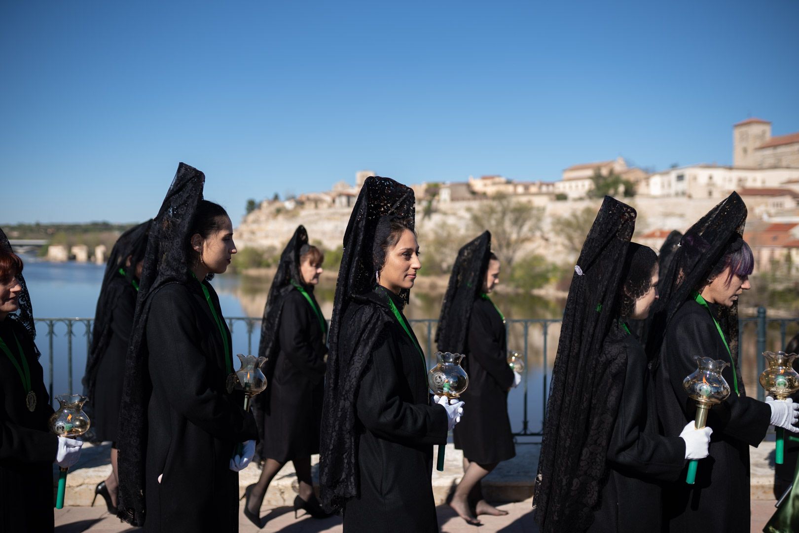 GALERÍA | Las mejores imágenes de la procesión de la Virgen de la Esperanza