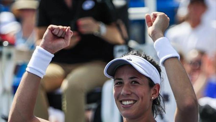 Muguruza destroza a Halep y acecha ya el número 1 mundial