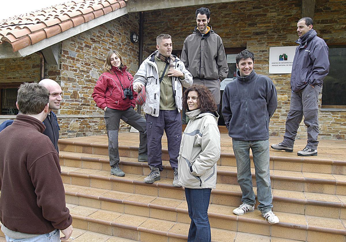 TURISTAS EN REDES. CAMPO DE CASO. FOTO DE PRIMERA. CUENCAS