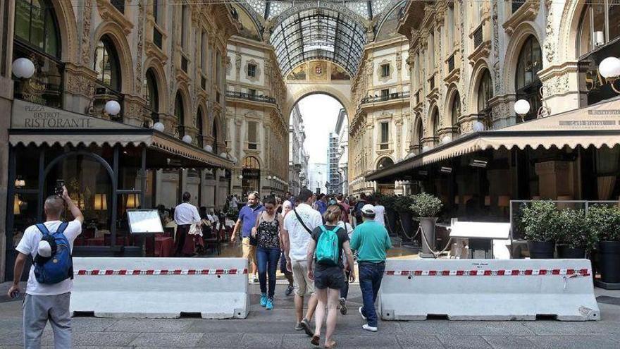 Italia siembra de bolardos sus lugares emblemáticos tras el atentado de Barcelona