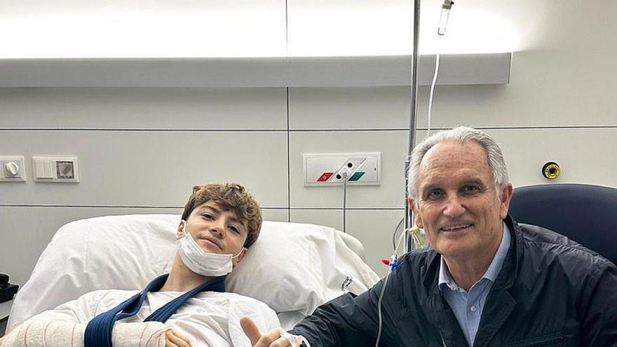 Izan Guevara, piloto mallorquín de Moto2, es operado con éxito del síndrome compartimental