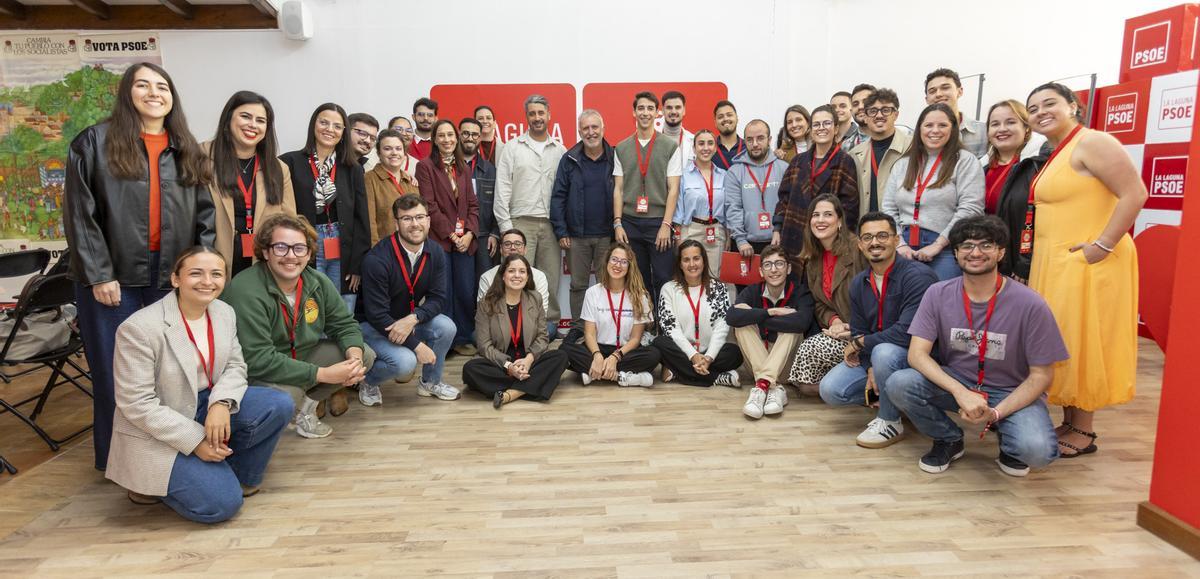 Reunión del PSOE con los jóvenes este sábado en La Laguna, en Tenerife.