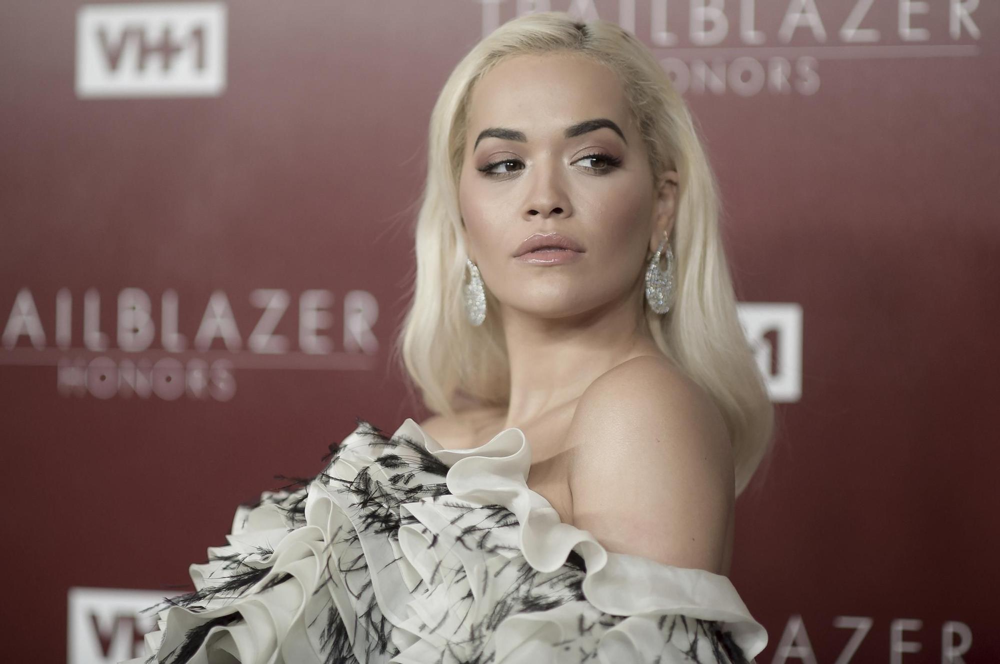 Rita Ora durante los premios Traiblazer Honors 2019