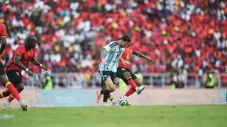 Argentina se impone a Angola con un golazo de Messi