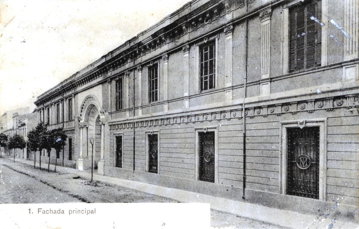 Pavelló d'administració de l'antic psiquiàtric femení de Sant Boi de Llobregat