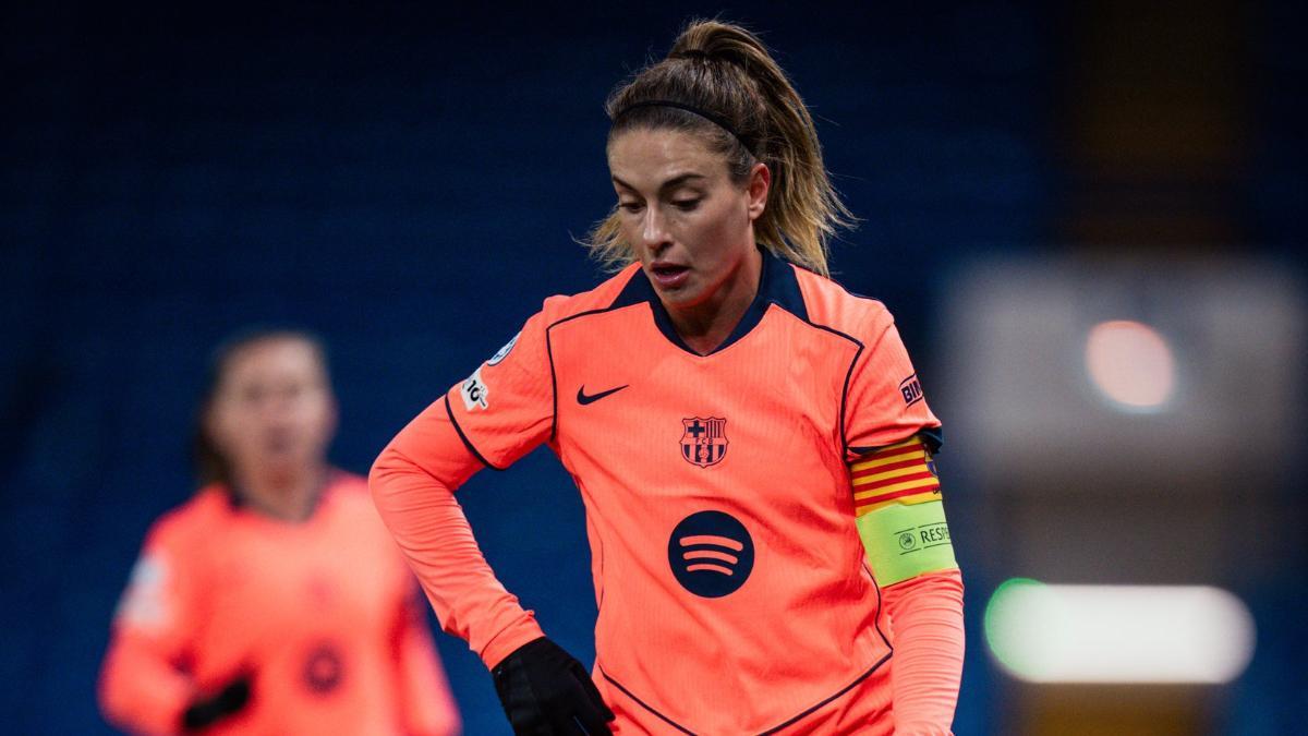 Alexia Putellas en el partido contra el Chelsea en Stamford Bridge