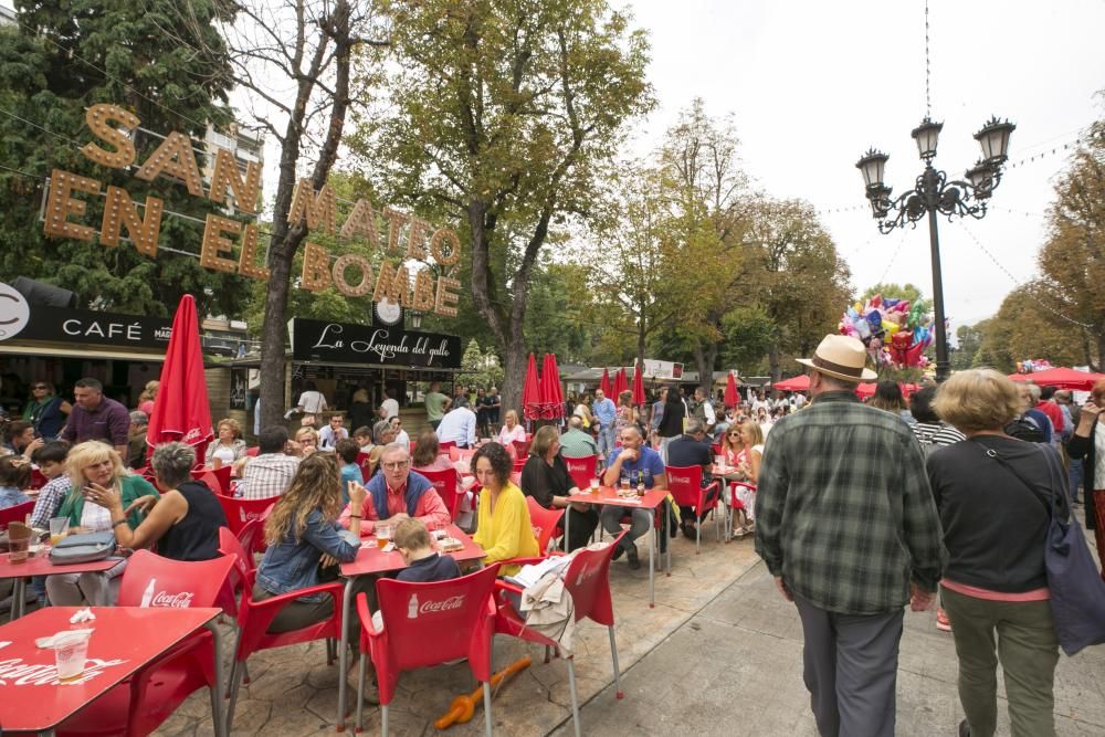 Ambiente y juegos infantiles en el Bombé