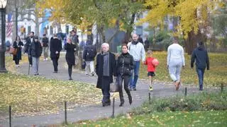 Cuando Vargas Llosa pidió a un 'paparazzi' que le sacara guapo con Isabel Preysler