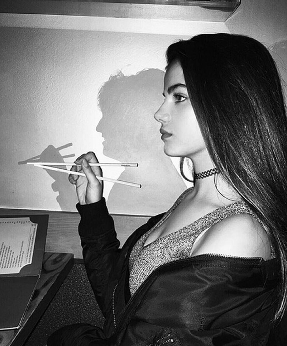 El Instagram de Sonia Ben Ammar, la nueva novia de Brooklyn Beckham