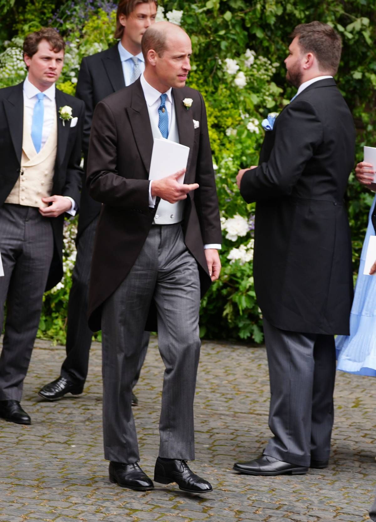 El príncipe Guillermo con los amigos del duque de Westminster en su boda