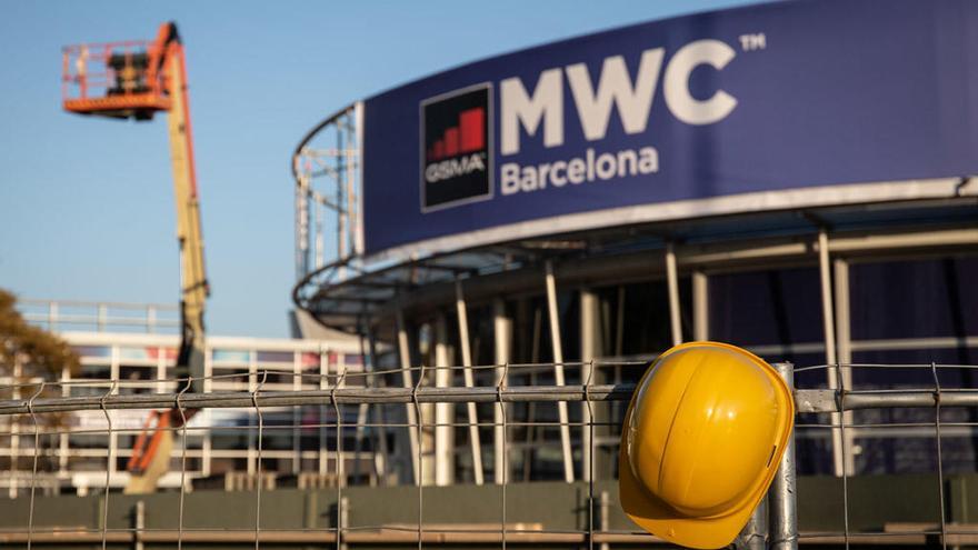 El recinto que iba a albergar el Mobile World Congress de Barcelona, paralizado.