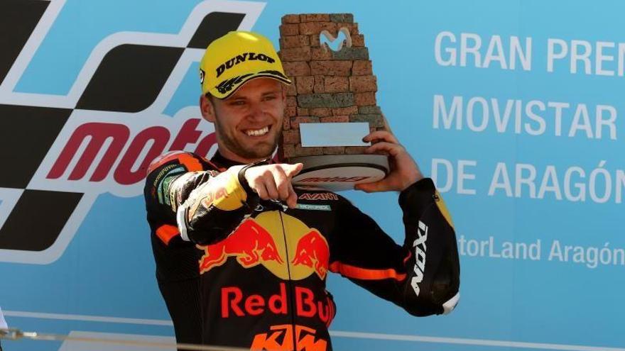 Binder logra su primer triunfo en Moto2