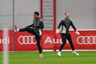 Solucionada la crisis en la portería del Bayern: ¡Se esfuma el sueño del juvenil Prescott!