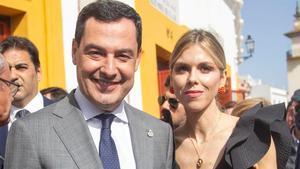 Juanma Moreno y Manuela Villena