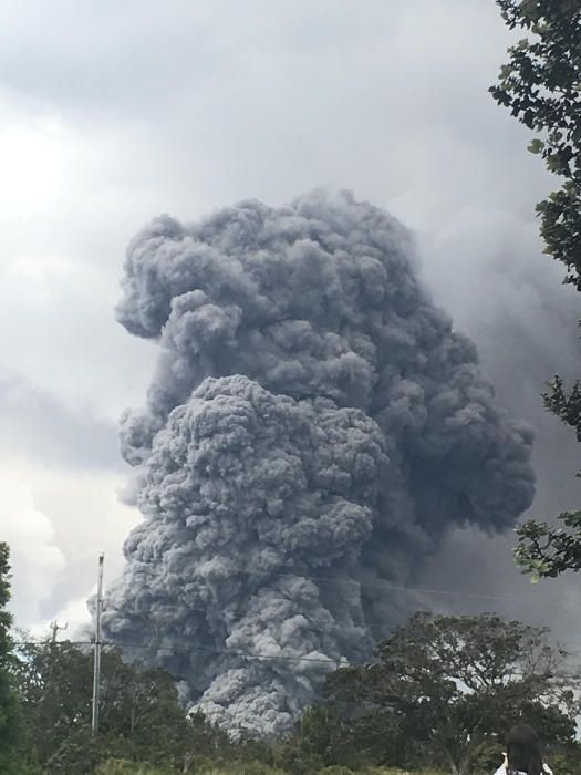 El volcán hawaiano Kilauea entra en erupción