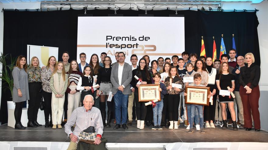 Estos son los deportistas no profesionales destacados que reciben una beca en Alcoy