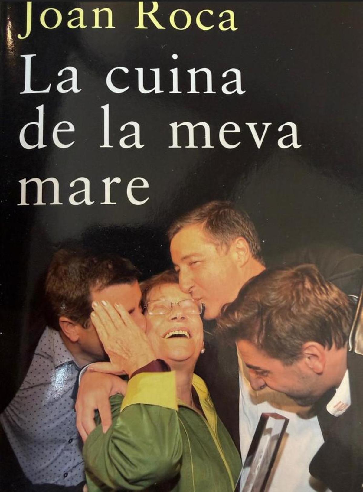 Una fotografia de la portada del llibre "La cuina de la meva mare"