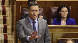 Sánchez se defiende por el cese del CNI: "La situación hoy no es perfecta, pero los mangantes no están en el Gobierno"