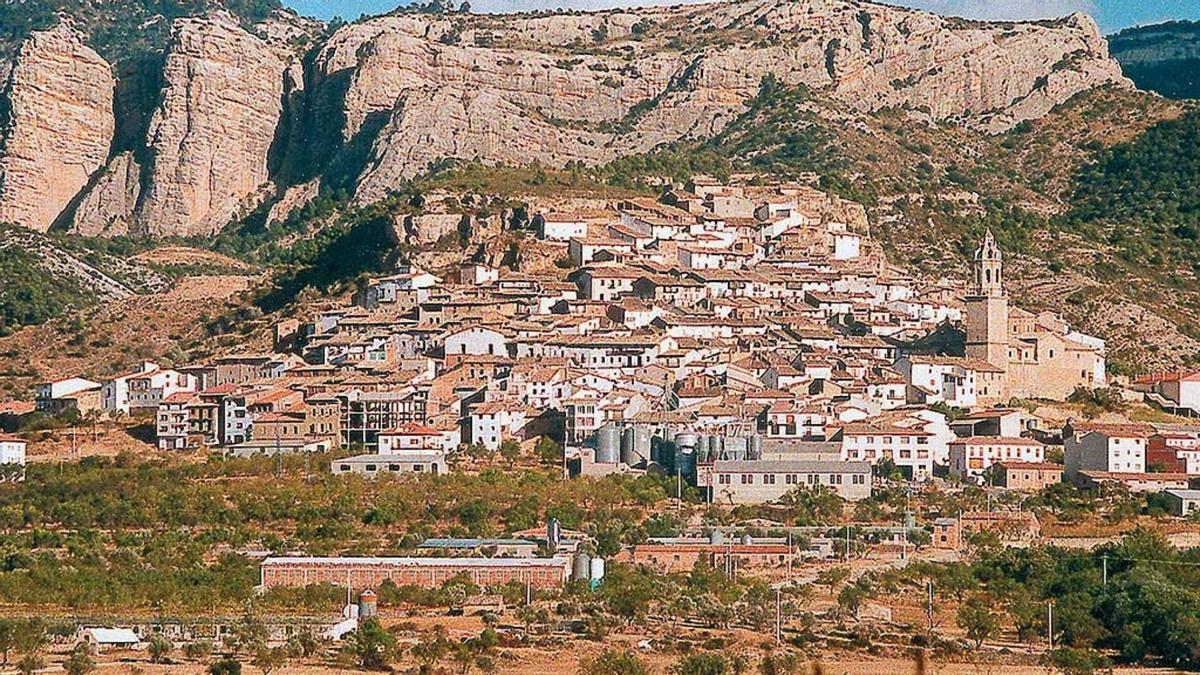 Panorámica de Peñarroya de Tastavins