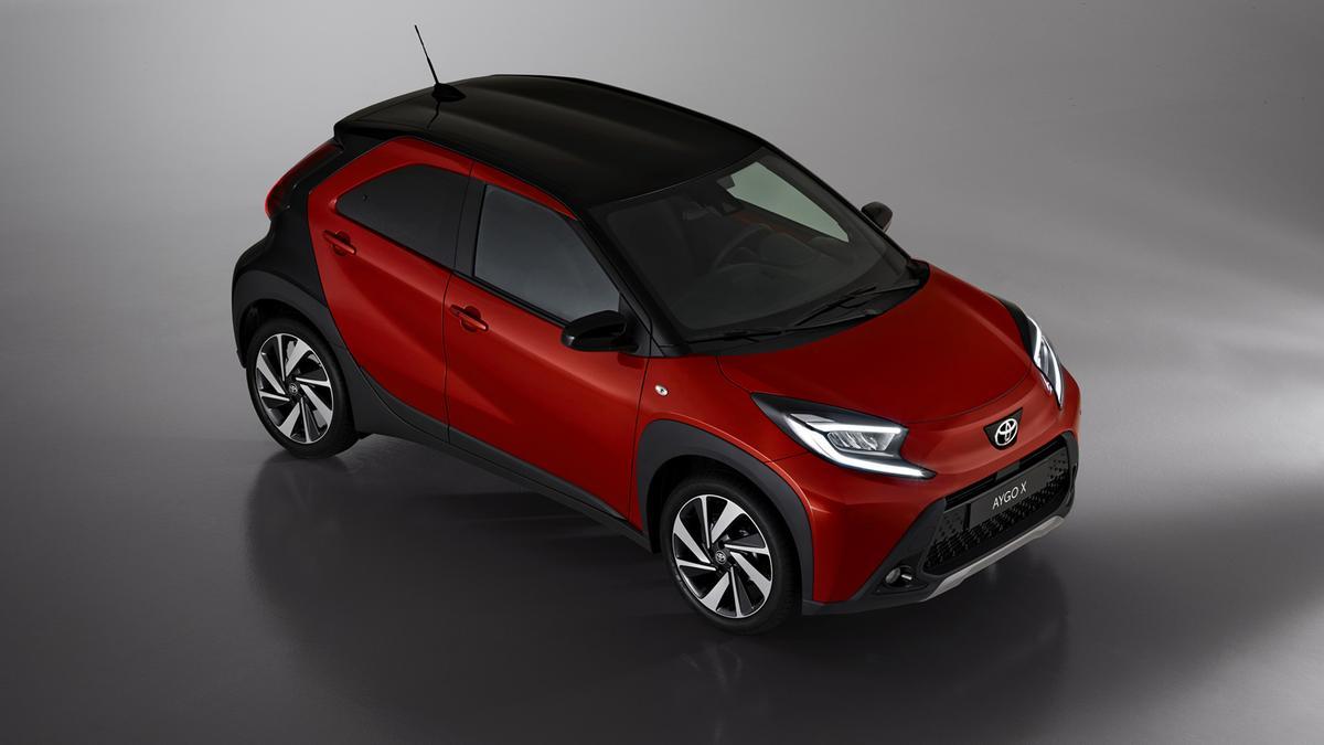 El Aygo X Cross es la nueva puerta de acceso a la gama crossover de Toyota Valencia.