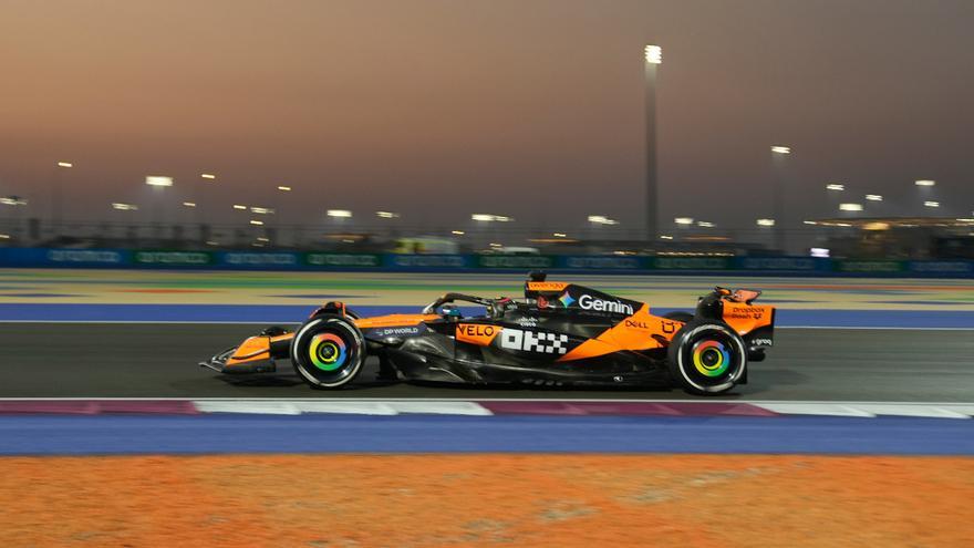 Piastri no se rinde y se lleva la pole sprint en Qatar; Alonso saldrá cuarto