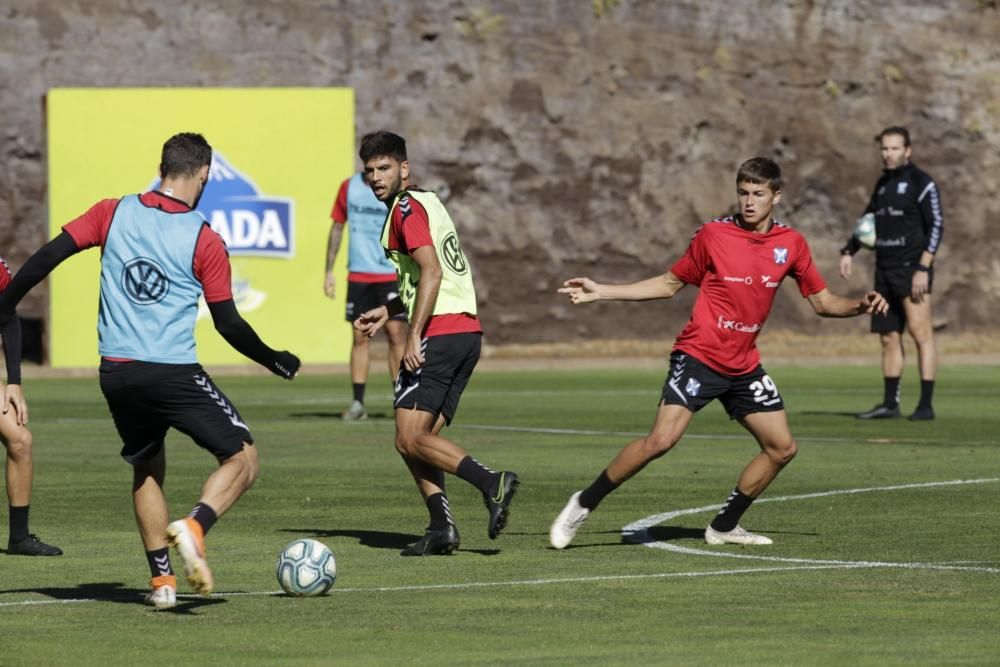 El CD Tenerife retoma los entrenamientos