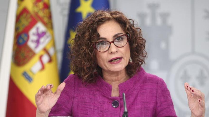 María Jesús Montero comparece en rueda de prensa.