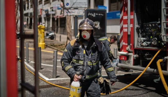 Incendio en el interior del edificio Hamilton.