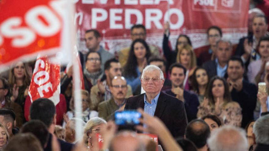 Borrell en un acto de campaña.