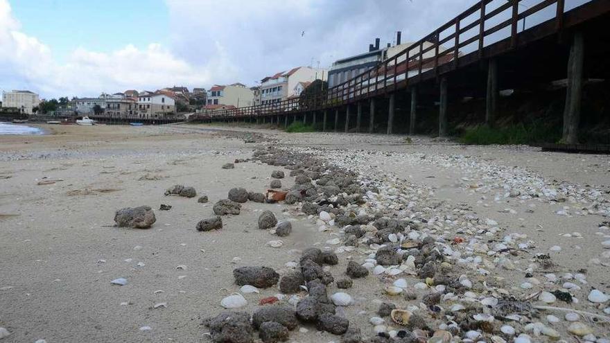 Las seis playas gallegas &quot;de la vergüenza&quot; según la prensa británica
