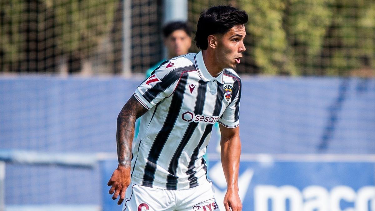 Las primeras palabras de Manu Sánchez en su regreso al Levante UD