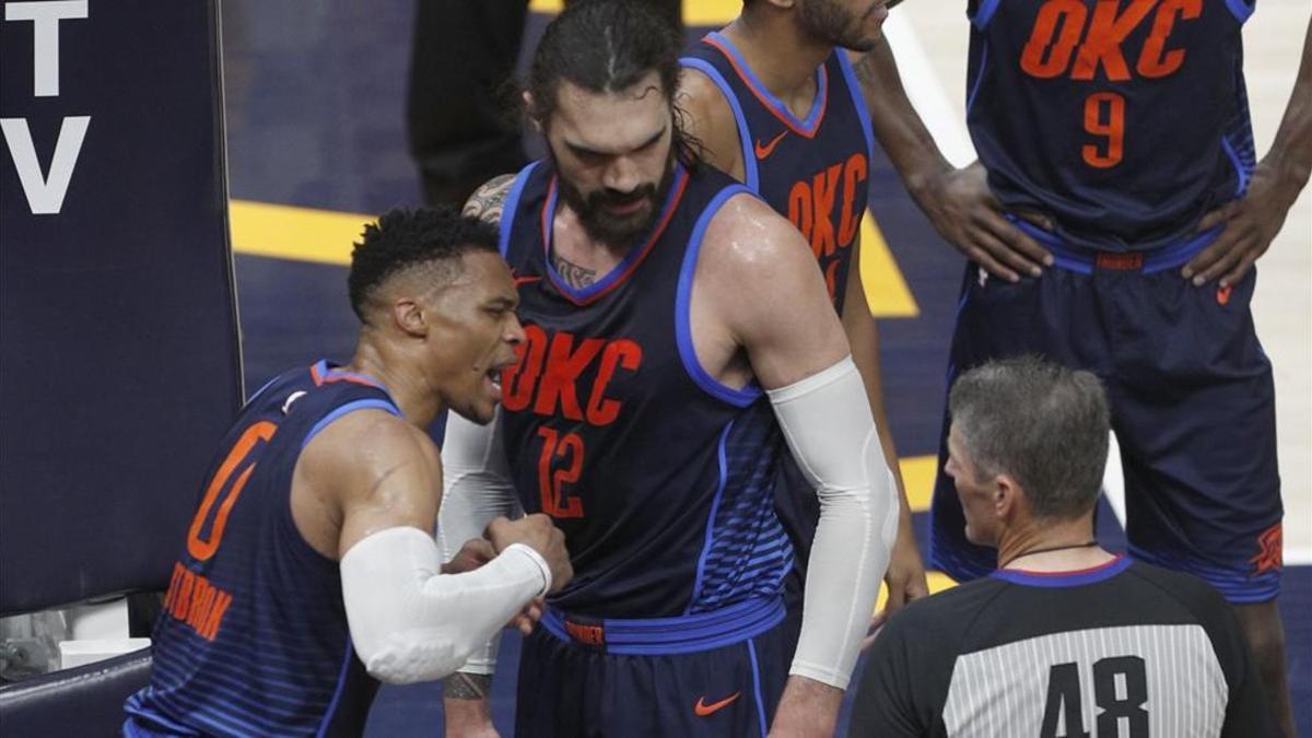 Westbrook, frustrado por la derrota y con los aficionados