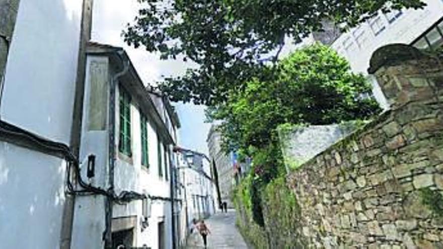 La calle de A Trindade en el casco histórico. Foto: Google Maps