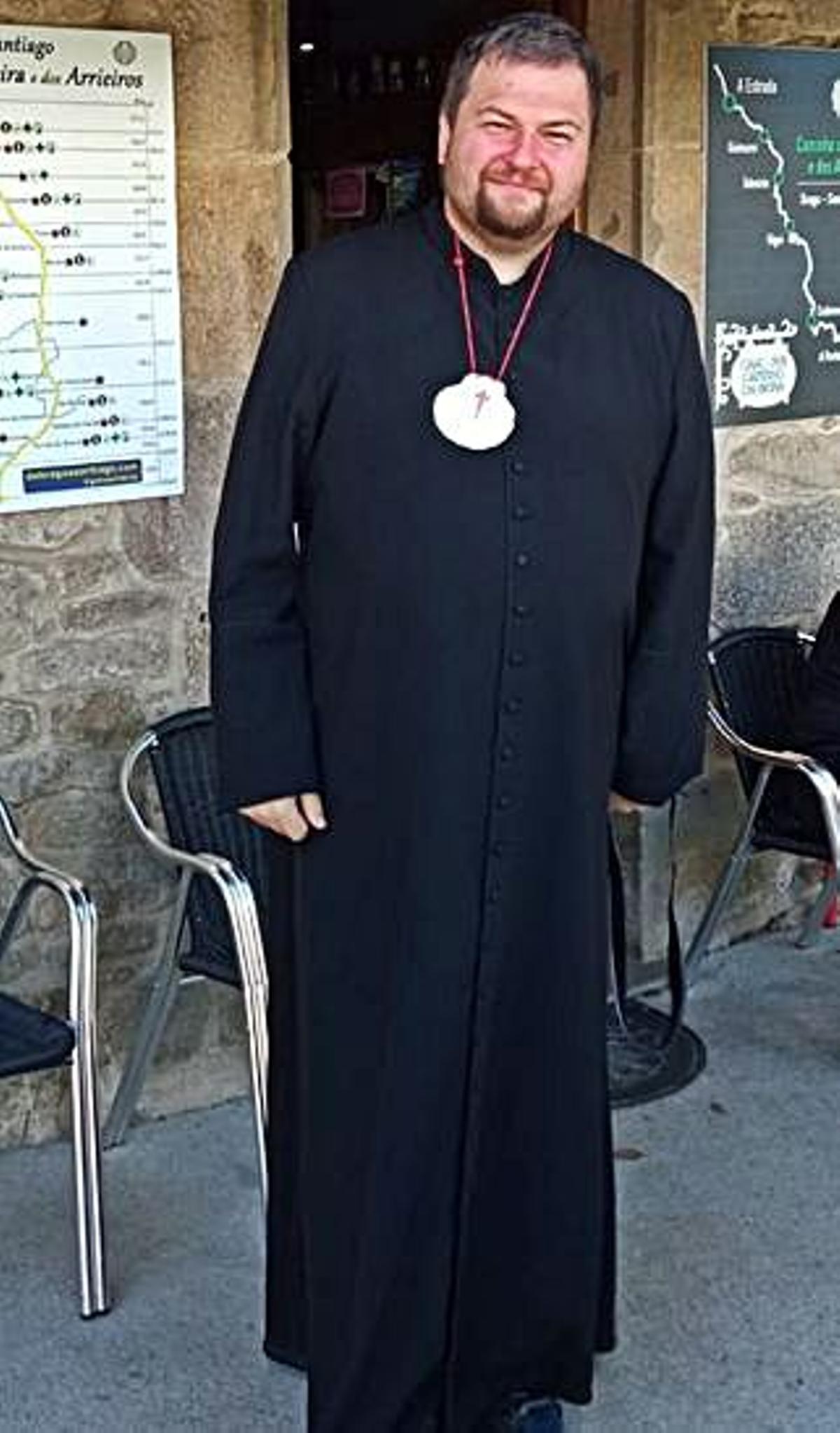 El sacerdote polaco.