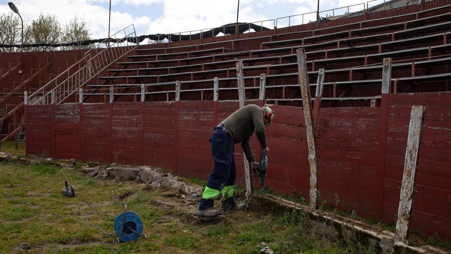 Una plaza de toros que ya es historia de Fermoselle