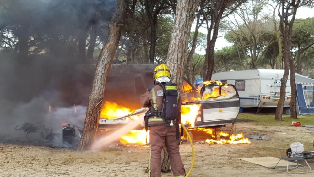 Incendi d'una furgoneta a Blanes