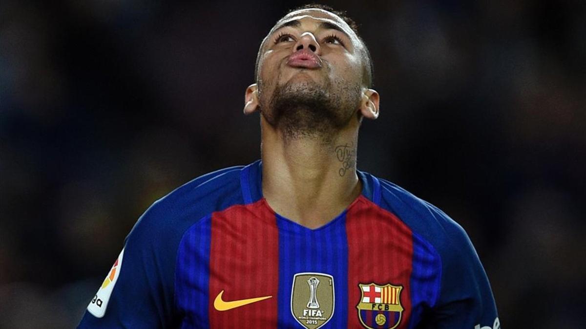 Neymar responde a lo que considera una persecución