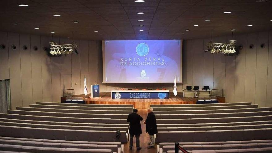 Imagen de ayer del salón de Palexco en el que se celebrará la asamblea.