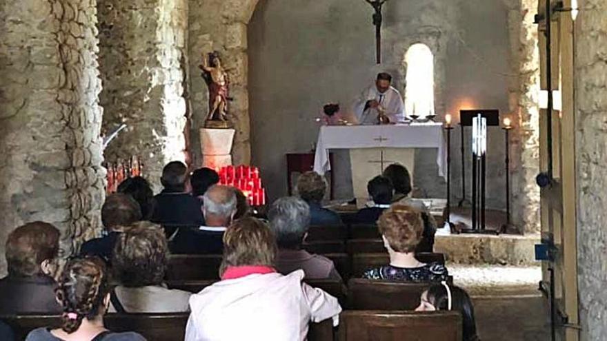 Piera recupera la tradicional benedicció del terme de Santa Creu de Creixà | AJUNTAMENT DE PIERA