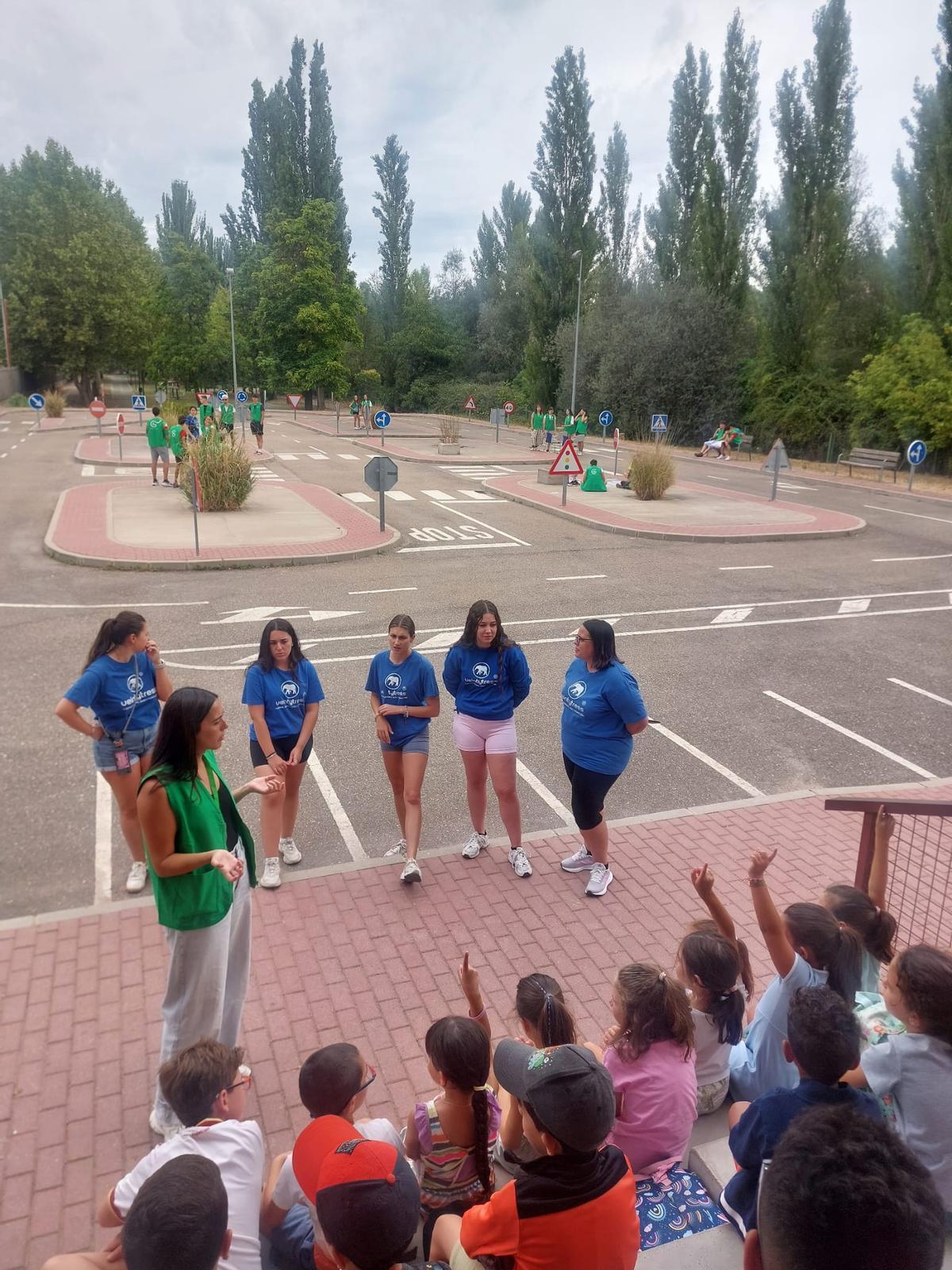 Campo de Voluntariado en el Centro de Educación Vial de Benavente.