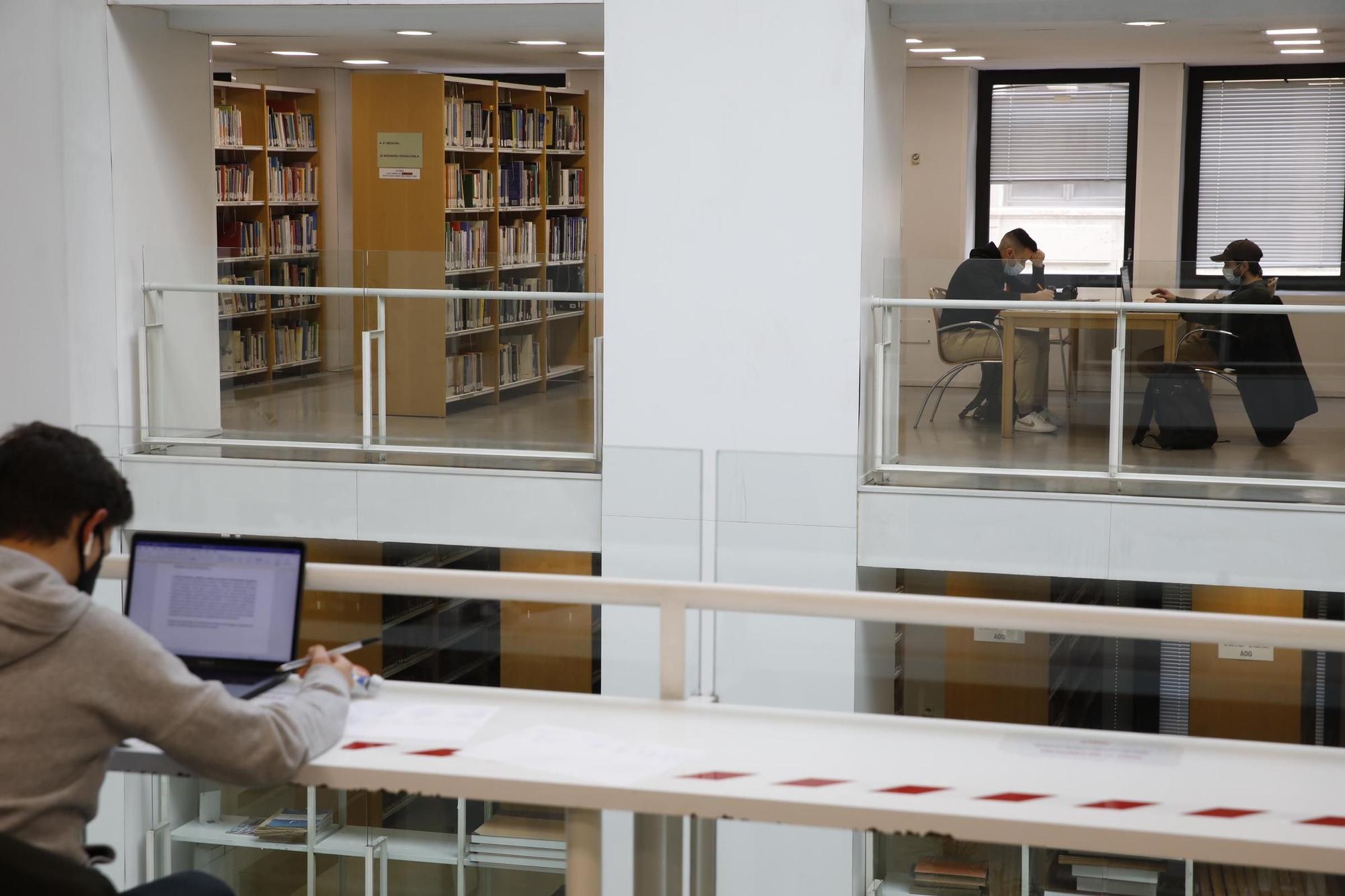 Las bibliotecas de Gijón, llenas