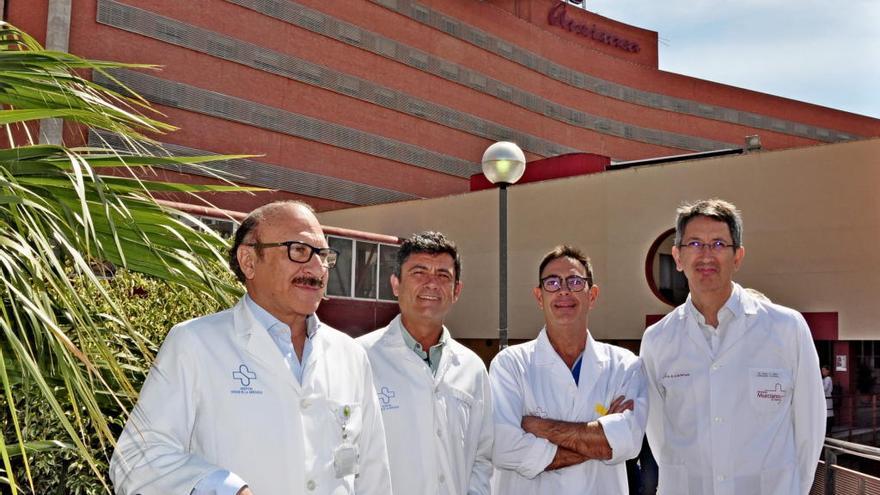 Equipo de Urología que ha llevado a cabo el trasplante