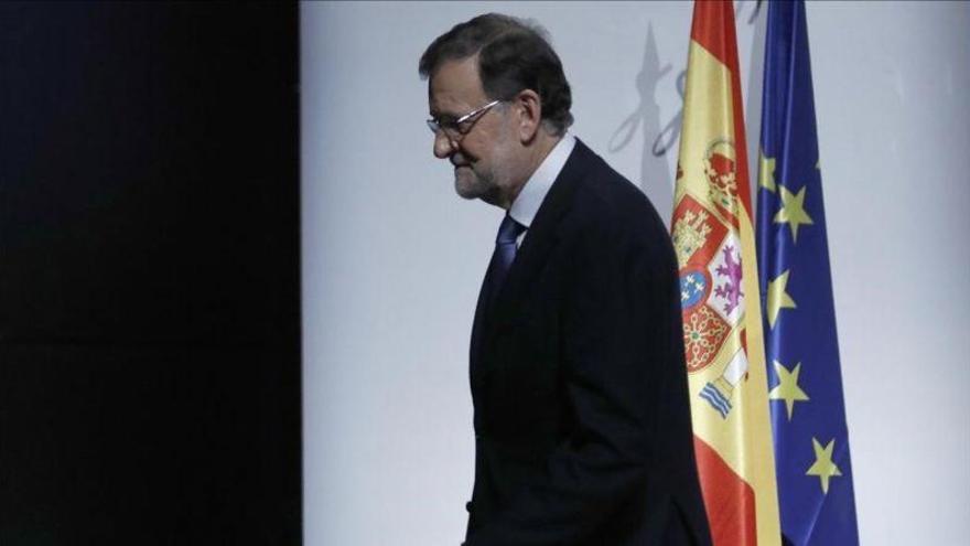 Rajoy y Trump conversan por teléfono durante 20 minutos