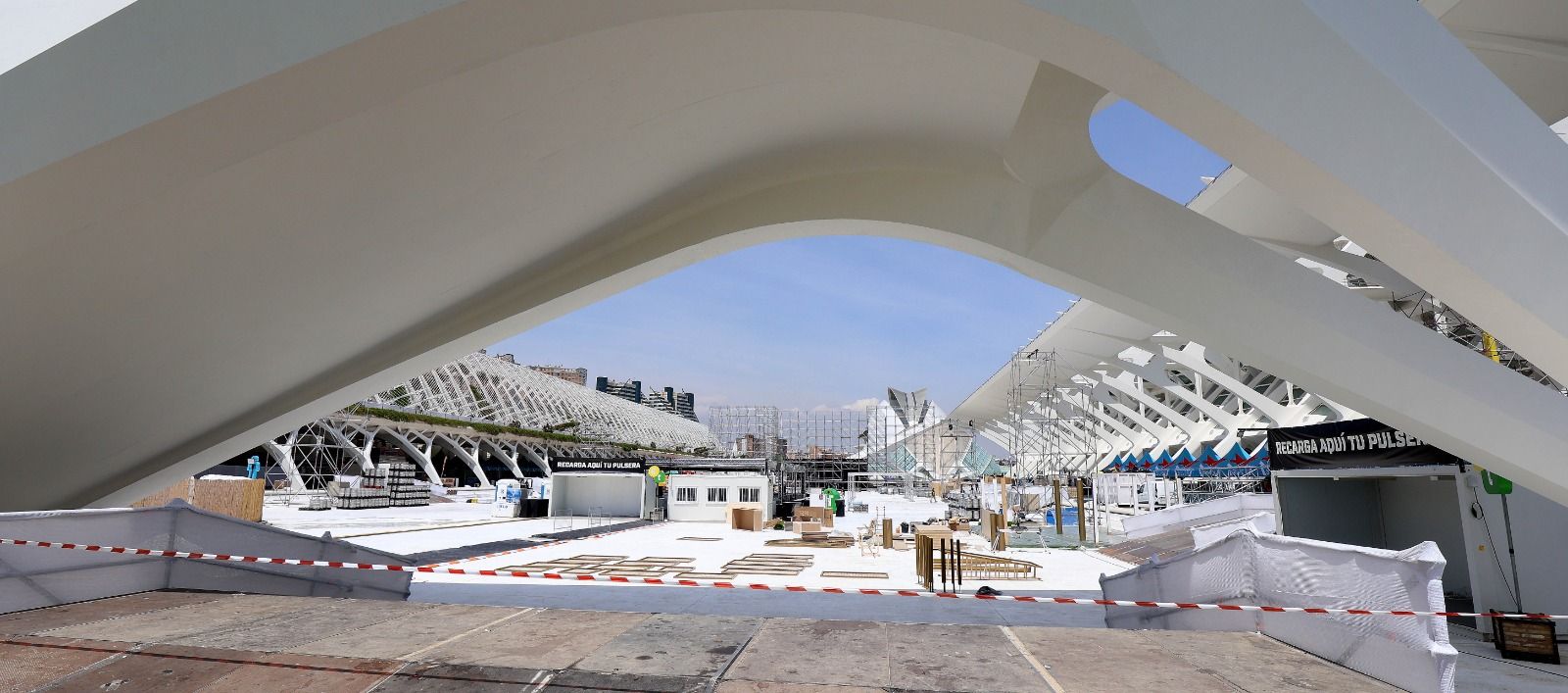 La Ciudad de las Artes y las Ciencias se prepara para el Festival de les Arts