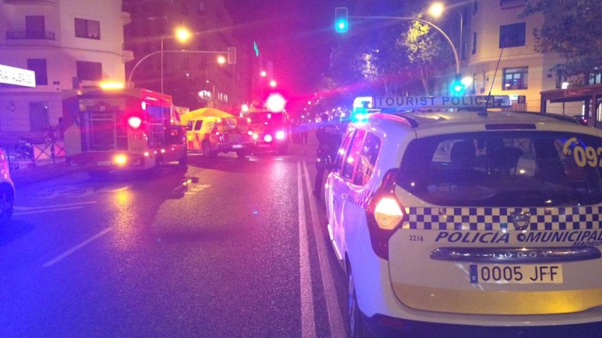 Un coche sin conductor atropella a un hombre en Madrid