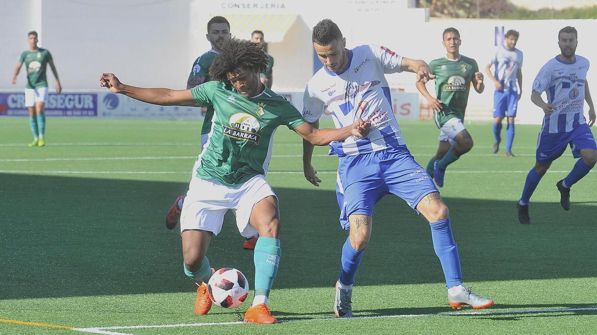 Partido del Crevillente Deportivo. Matías Segarra.