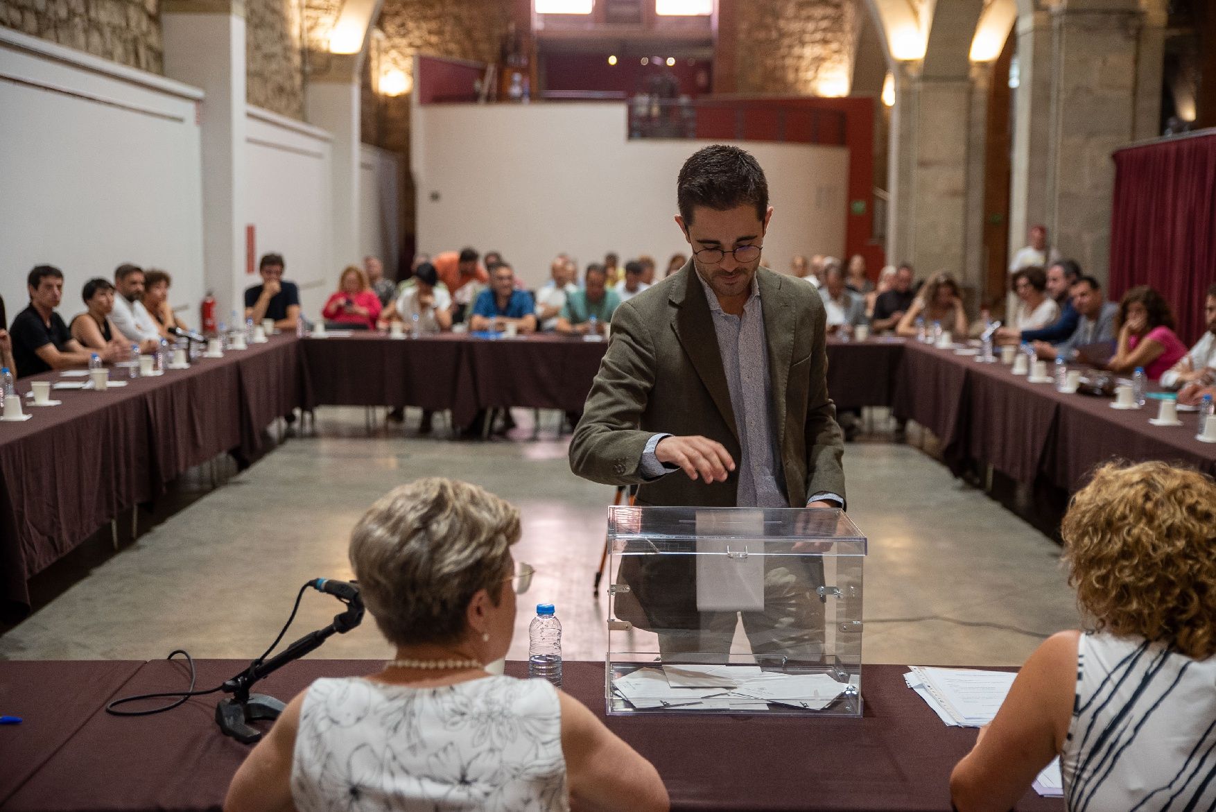 Totes les imatges de la constitució del Consell Comarcal del Bages